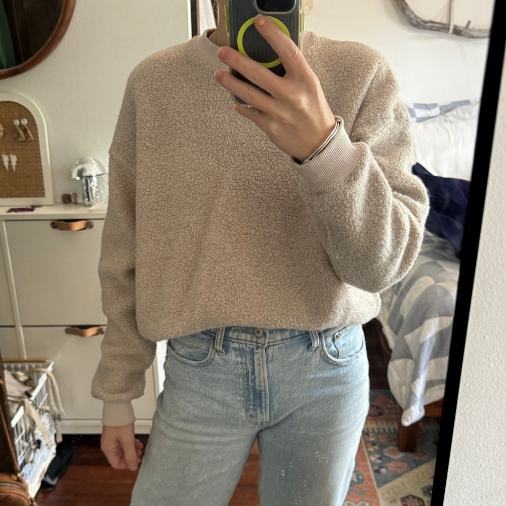 Outdoor Voices MegaFleece Crewneck Pullover - small - oatmeal